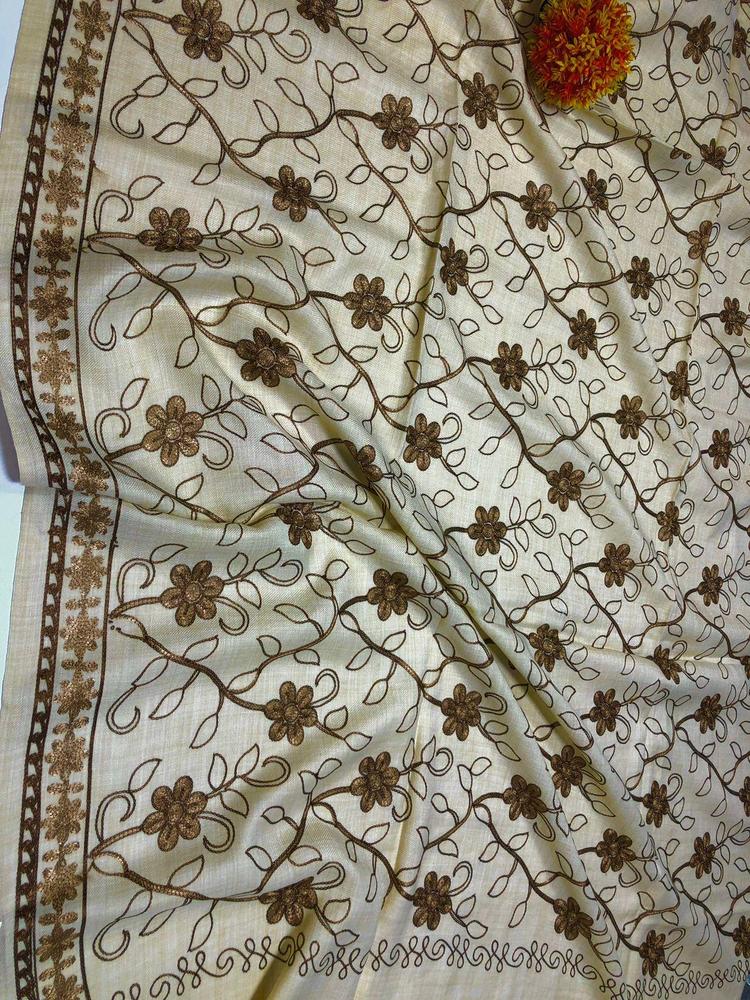 1 Pc Women's Woolen Embroidered Shawl