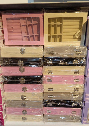 Chic Velvet Jewellery Box - 1 Pc